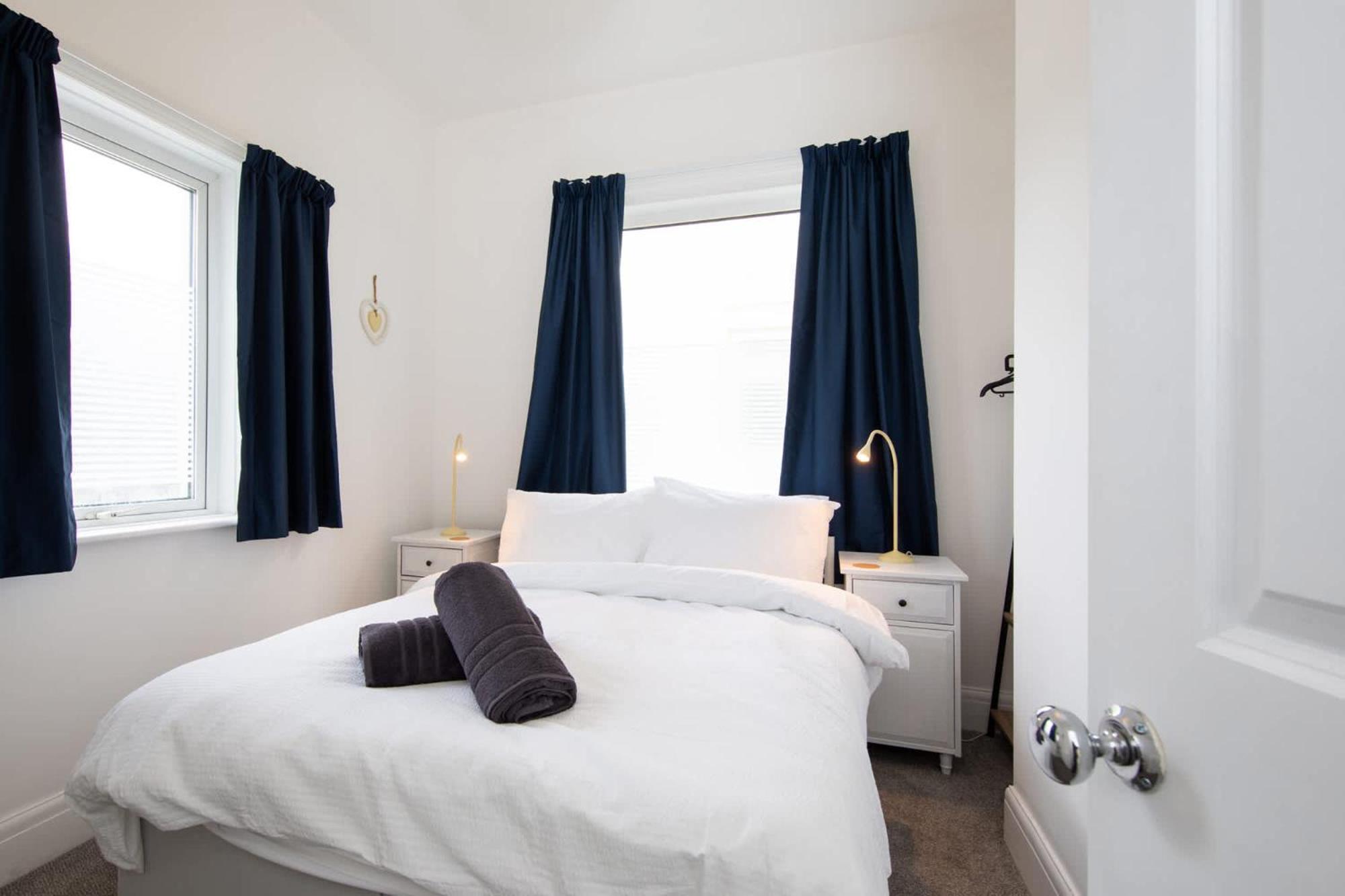Absolute Beachfront With Decked Garden Oasis And Views Bognor Regis Luaran gambar